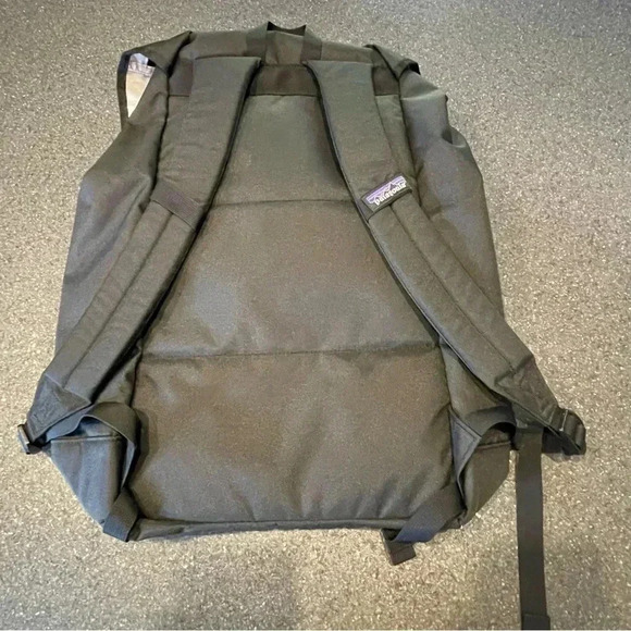 New Patagonia Arbor Classic Pack 25L Black 47958 Backpack 25 Liter NWT Logo - Picture 4 of 9